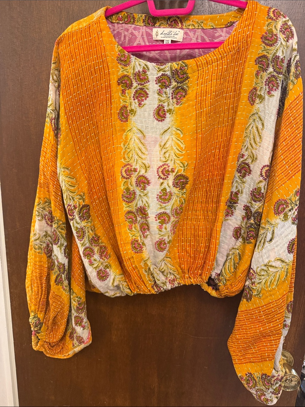 Kantha Bae Luna Crop